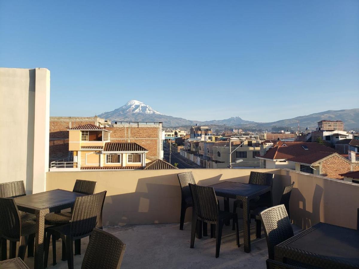 Illari Hotel Riobamba Dış mekan fotoğraf